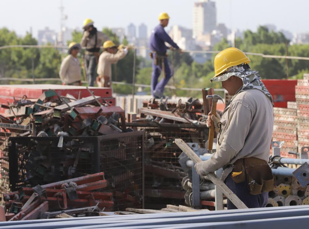 Informan el nivel de actividad industrial y de la construcción de mayo