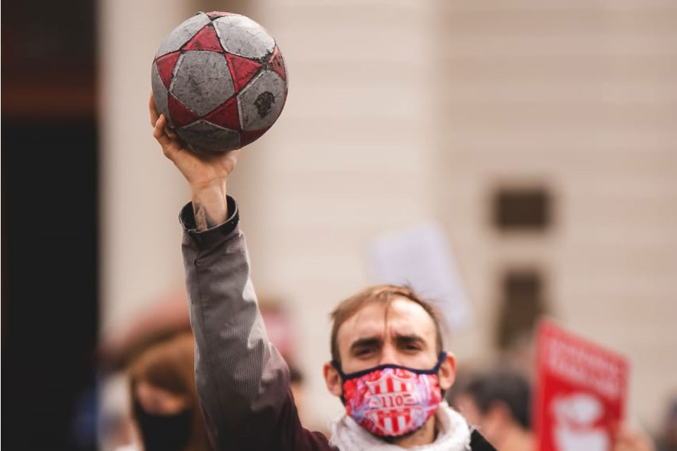 Protesta de este mediodía contra las nuevas medidas de Nación en Paraná