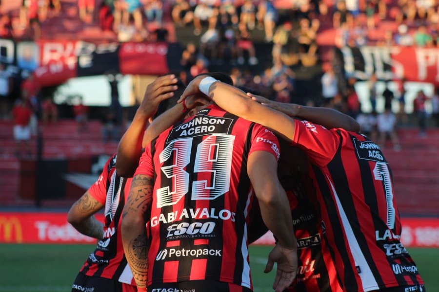 ¿Vuelve el fútbol con público? Cuál es el plan de la AFA para que los hinchas regresen a las canchas en pandemia