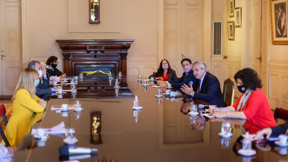 Comenzó a funcionar La Mesa de Salud y Educación, hoy en la Casa Rosada