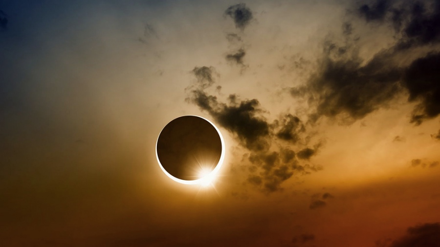 Hoy la Luna tapará un 39% de la superficie del Sol durante el primer eclipse del año