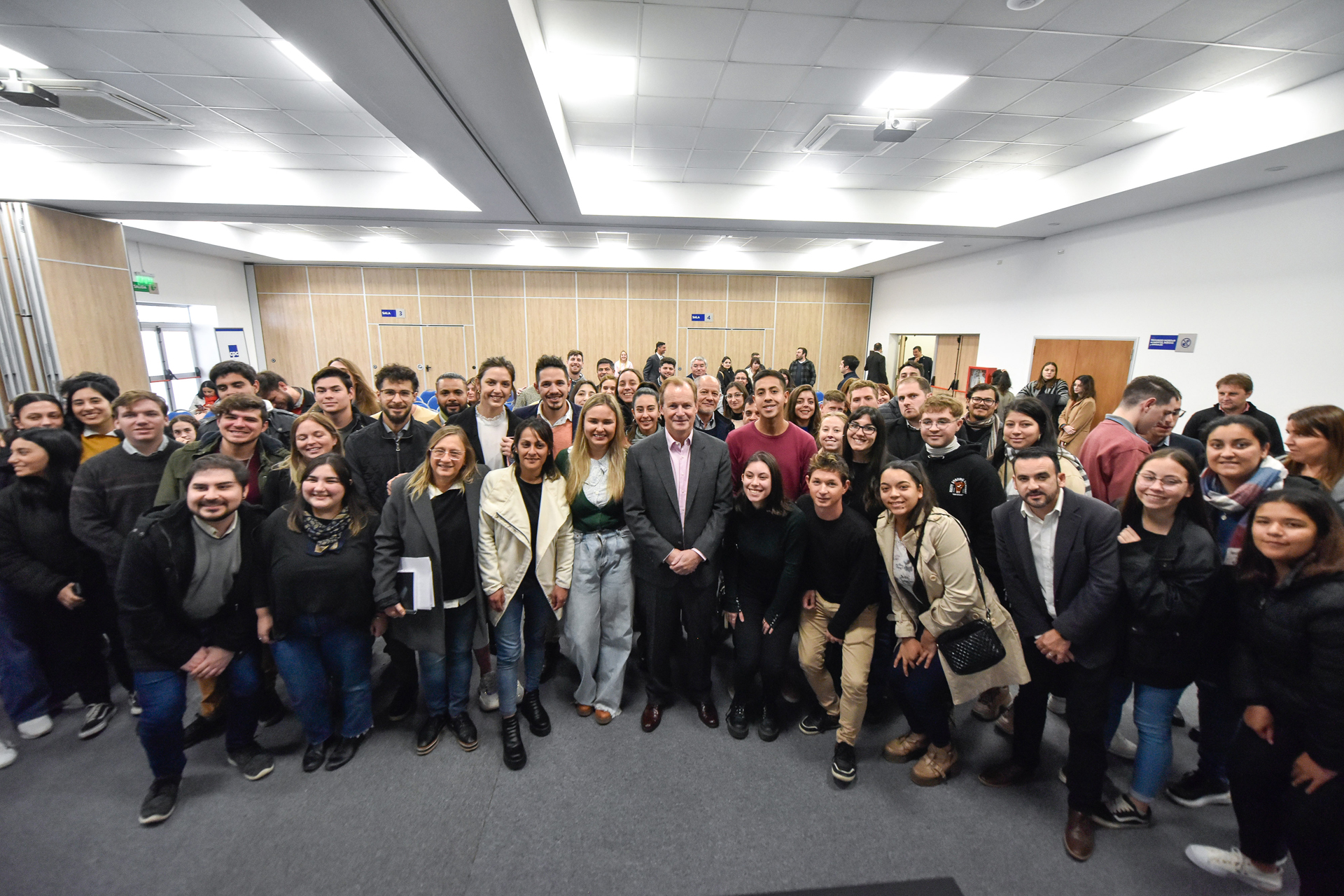 “Gestión para el desarrollo”, el programa orientado a la formación joven