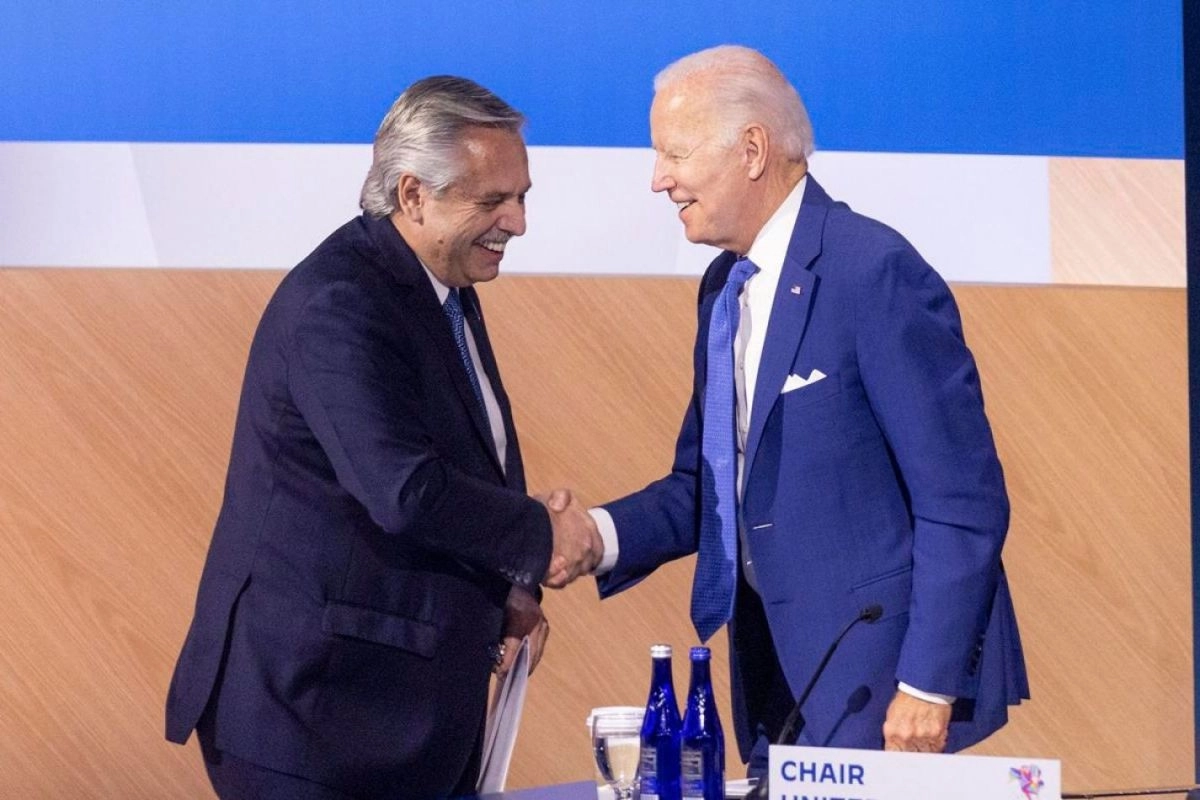 Alberto Fernández llegó a EE.UU. para su foto con Biden