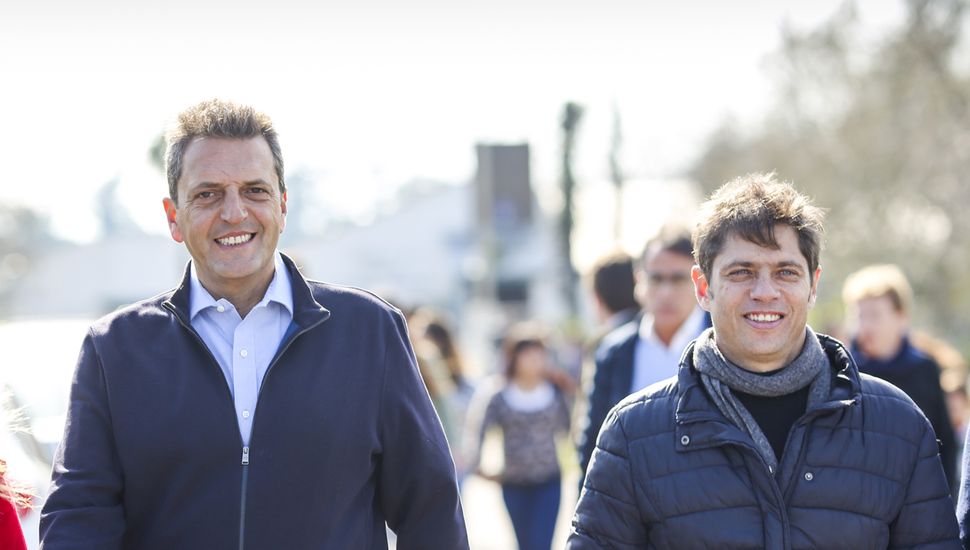 Massa y Kicillof encabezan el acto por el Dia de la Lealtad