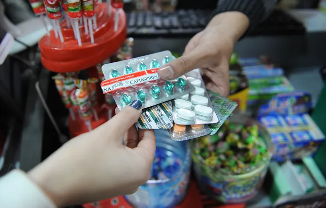 Los medicamentos podrán venderse hasta en los kioscos