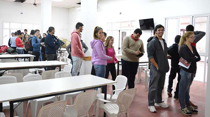 El comedor de la UNER vuelve a abrir sus puertas