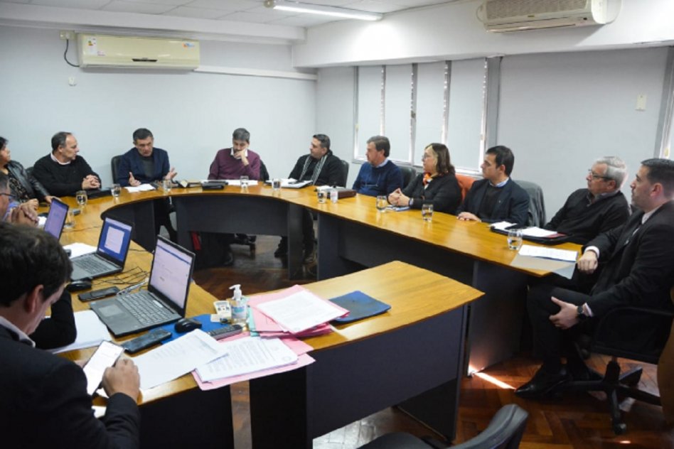 Senadores recibieron autoridades universitarias