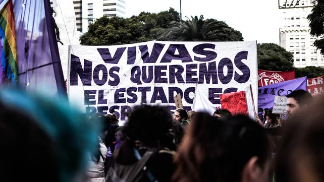 Paraná: Marcha por el Día contra la Violencia de Género