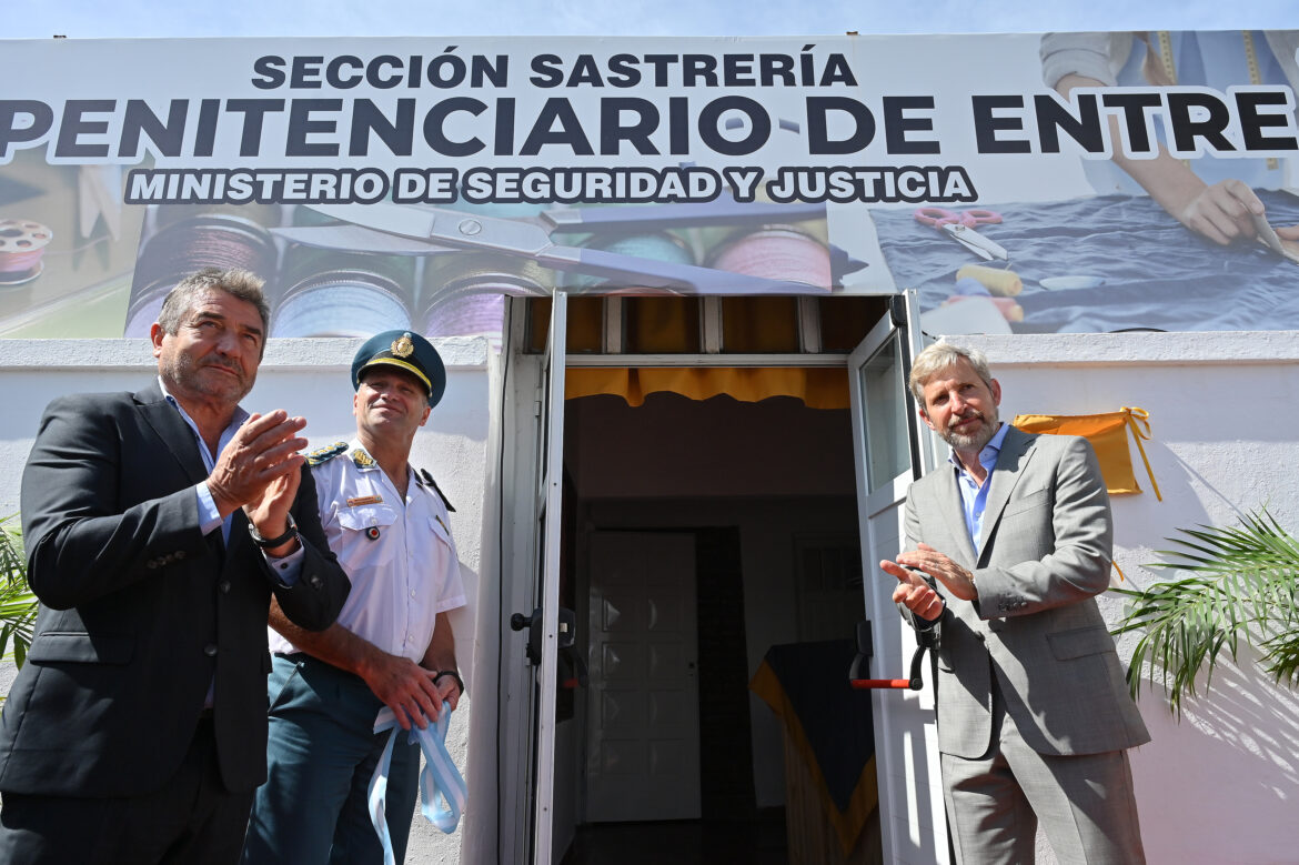 Inauguraron la Sastrería del Servicio Penitenciario Provincial