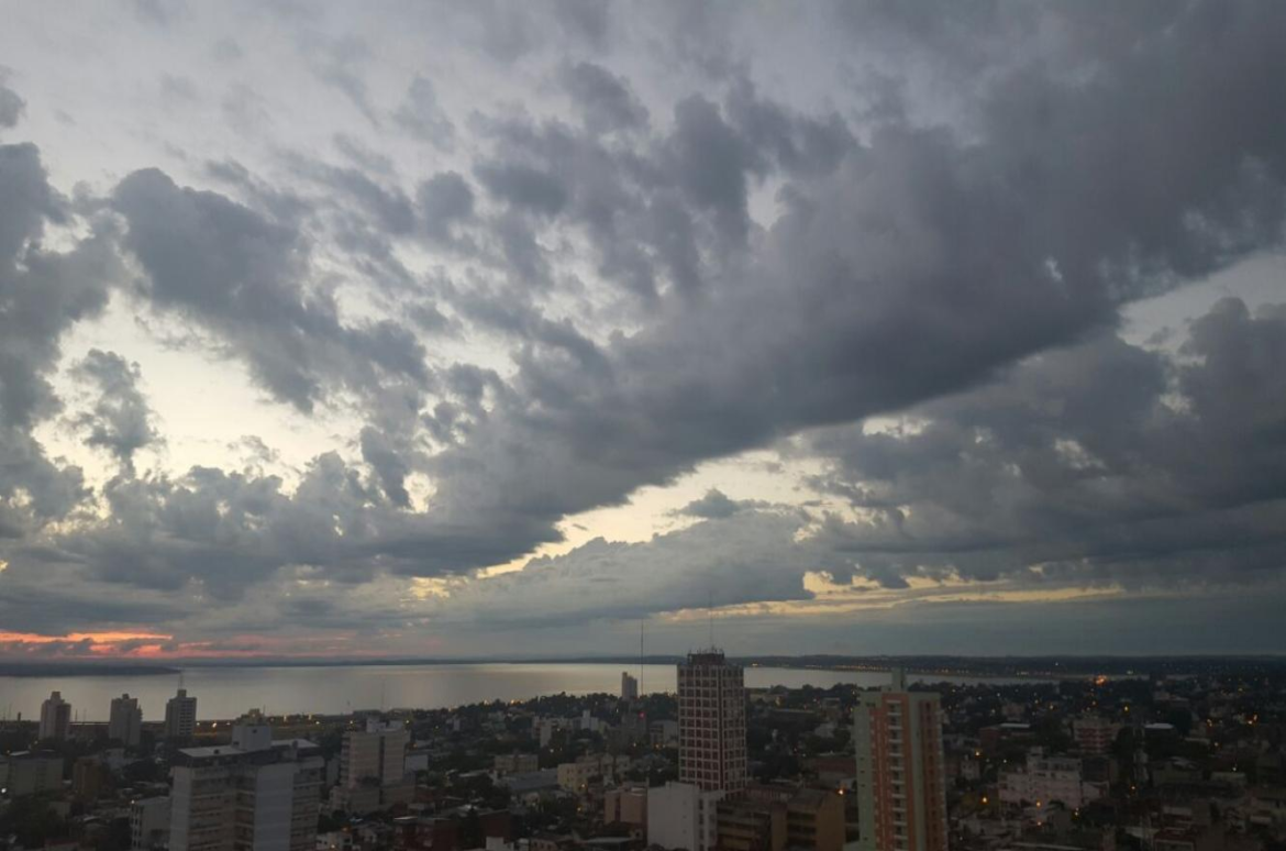 Viernes inestable y alerta por tormentas para este fin de semana