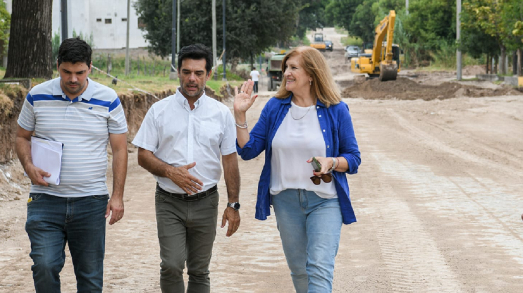 Romero recorrió la obra integral de avenida Ramírez sur: «La retomamos con fondos propios»