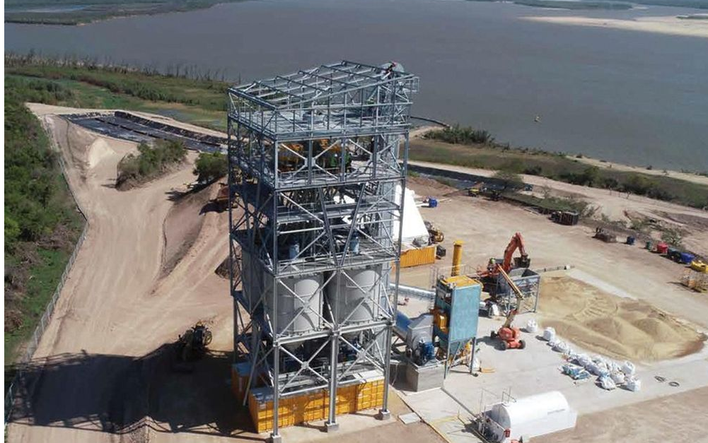 El gobierno provincial deberá informar el destino de la arena que se extrae del río