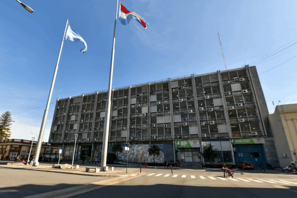 El CGE autorizó la reducción horaria por la ola polar, sin computar inasistencia
