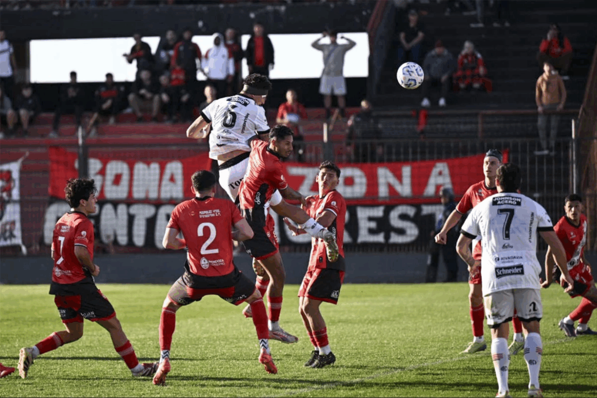 Patronato venció a Deportivo Maipú y volvió al triunfo en Paraná