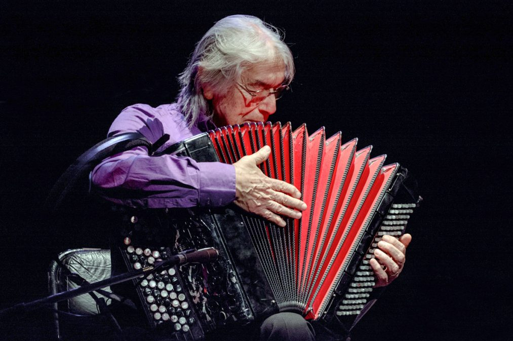 A los 87 años murió Raúl Barboza, embajador mundial del chamamé