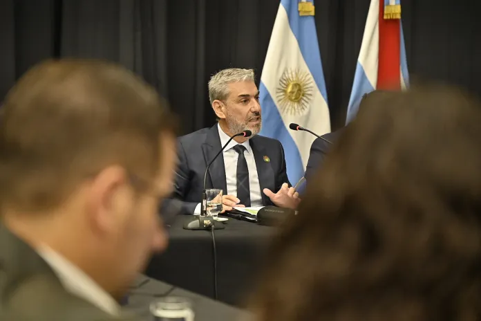 Boleas defendió en el Senado el plan de Frigerio de refinanciar la deuda provincial