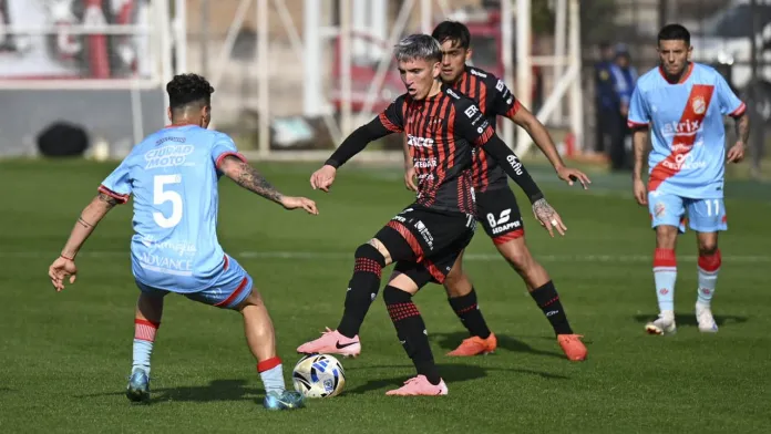 Patronato se impuso por la mínima ante Arsenal y mantiene su fortaleza como local