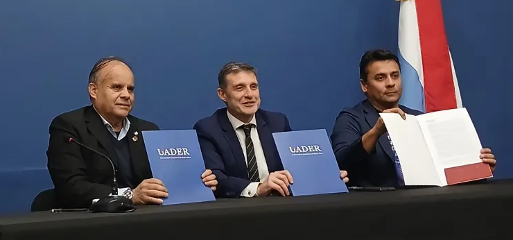 UADER firmó un convenio con La Libertad Avanza para dar una cátedra de “pensamiento liberal”
