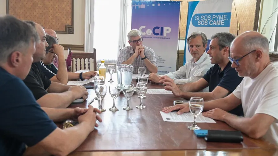 Bahl y Michel dialogaron con la Cámara de Comerciantes del Microcentro de Paraná