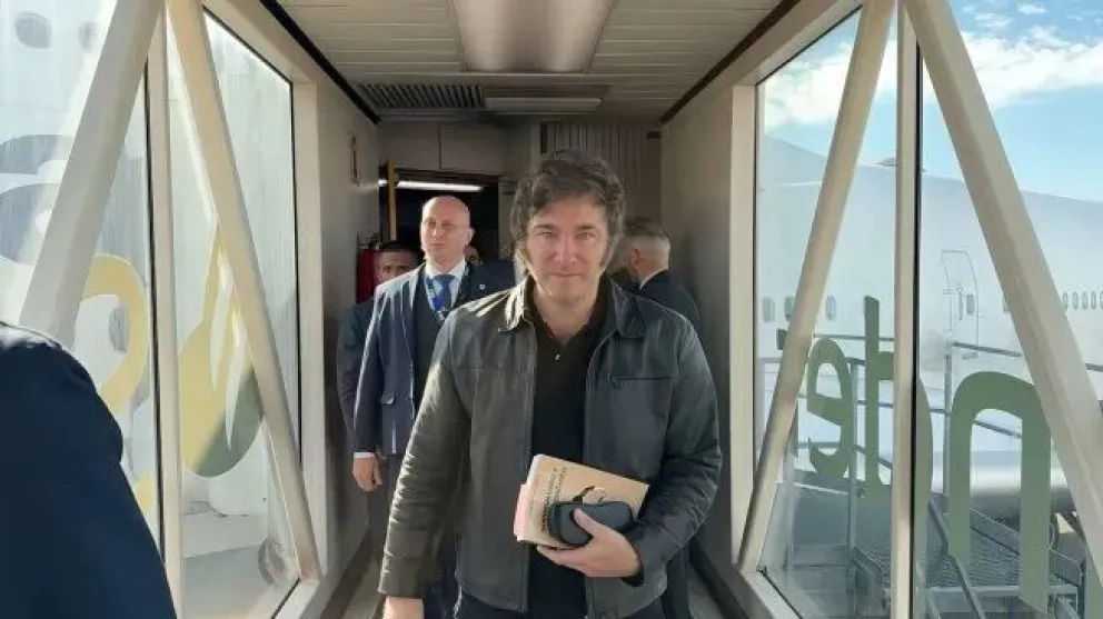 Milei viaja a eeuu en busca de préstamo