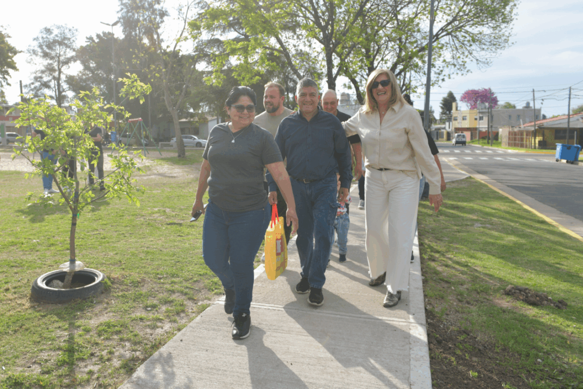 Rosario Romero inauguró la plaza Héroes de Malvinas