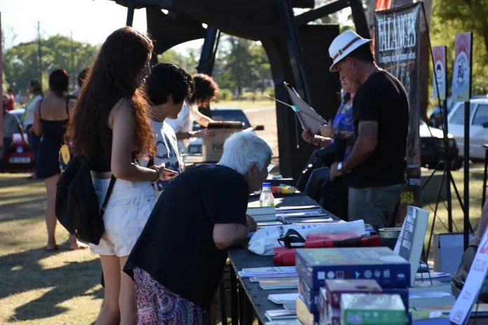 Denuncian a Frigerio y Gaillard por fondos destinados a una asociación cultural