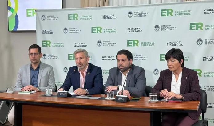 Frigerio anunció reducción de tasas municipales en boletas de luz