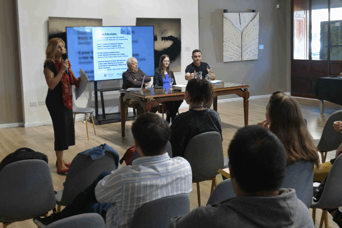 Pensar Paraná: Finalizó el ciclo con la historia de nuestra ciudad