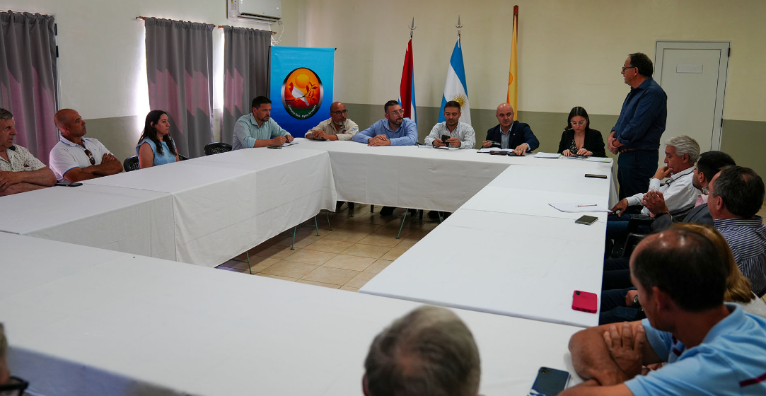 Salud y gobiernos locales del departamento Uruguay coordinan acciones para mejorar la atención en la región