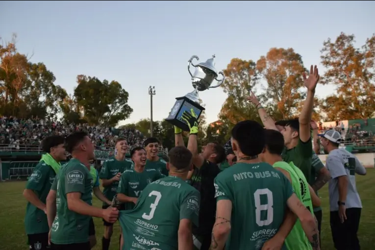 Unión Agrarios Cerrito se consagra campeón de Paraná Campaña en una final épica por penales