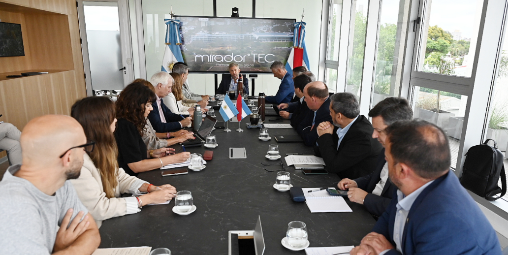 Frigerio realizó una nueva reunión de gabinete