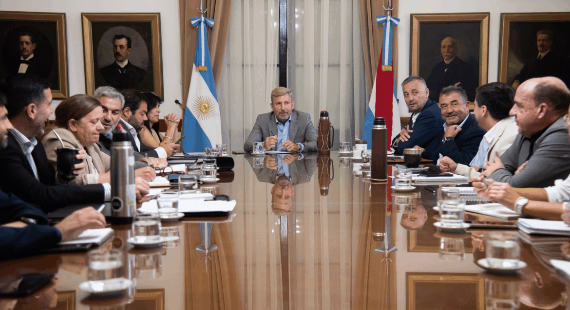 El acto por la Batalla de Caseros, inicio de clases y salud fueron los ejes de la reunión de gabinete