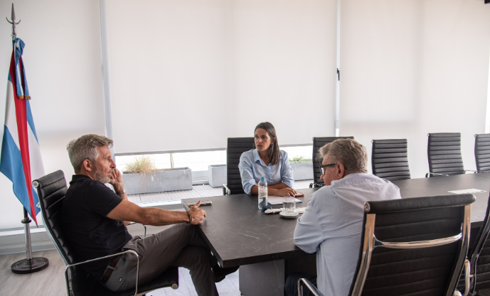 Frigerio recibió a la intendenta de Alcaraz para analizar la gestión y el avance de obras