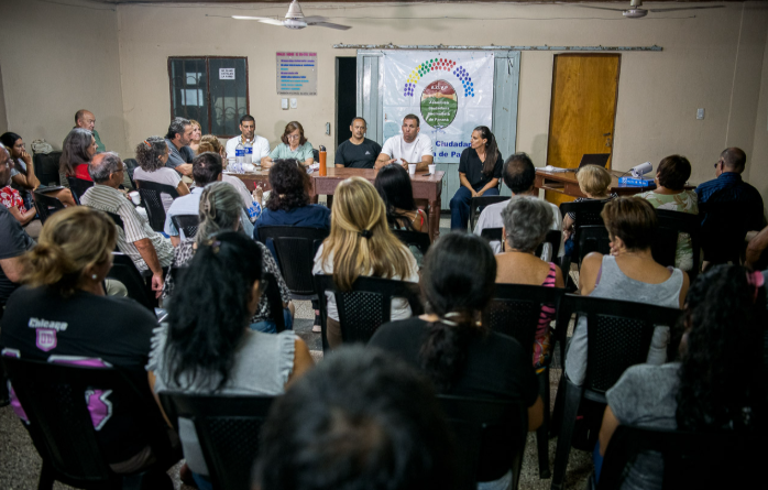 La Municipalidad acordó con vecinales cambios de recorridos en varias líneas del transporte urbano