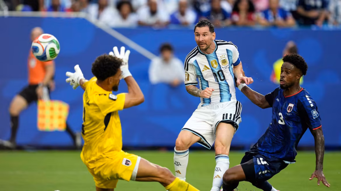 La Scaloneta arañó el pase a octavos: venció 3-2 a Cabo Verde tras un partido infartante.